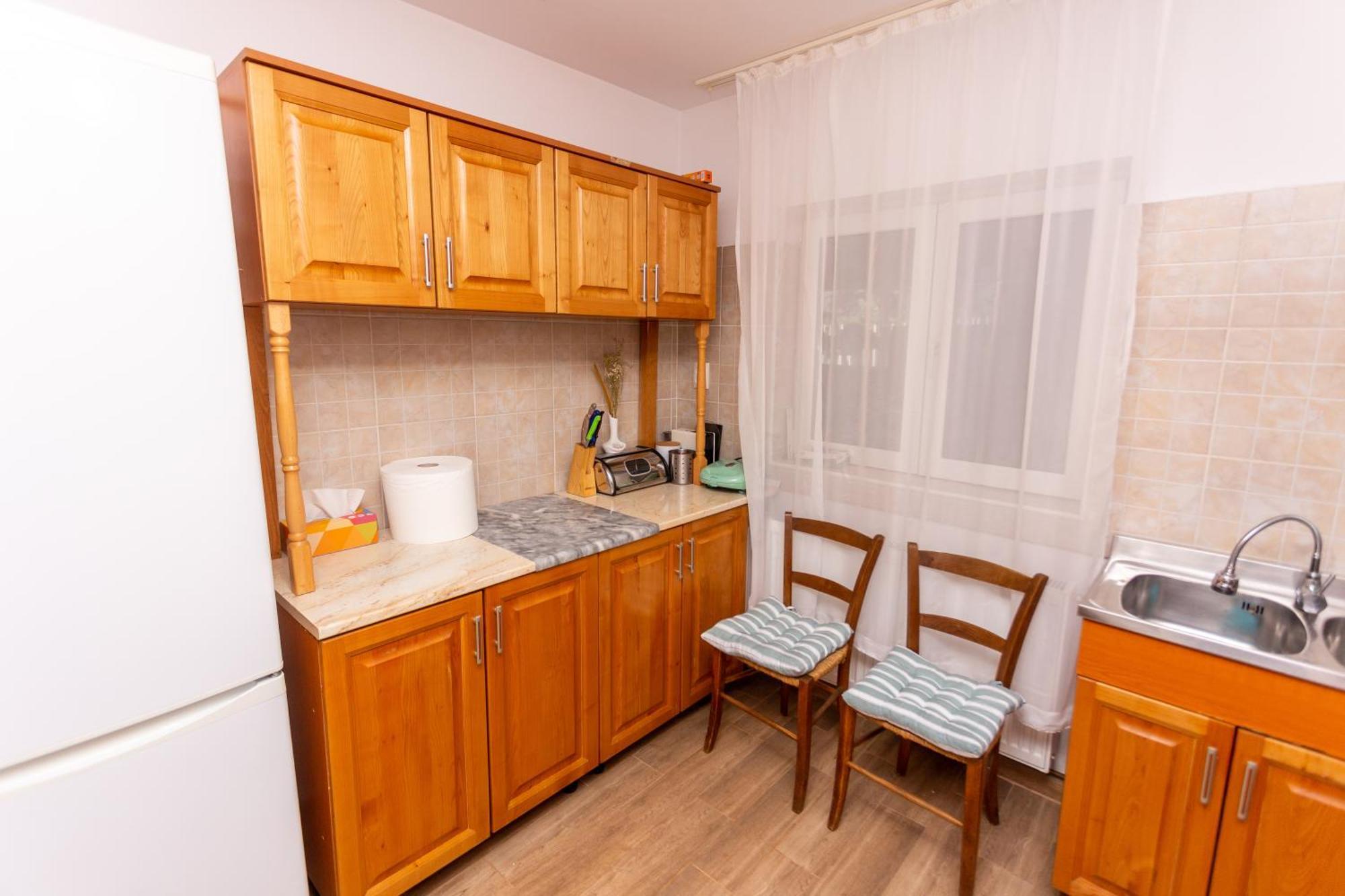 Casa Rumelia Paltineni ภายนอก รูปภาพ